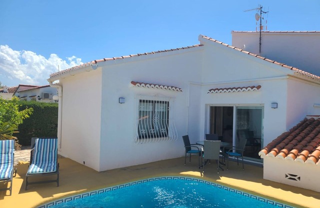 Villa ALMAR in Els Poblets, 300 m zum Strand