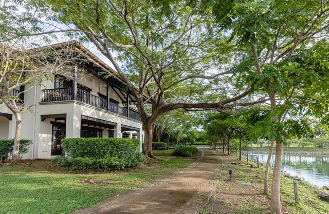 Villa Almendro