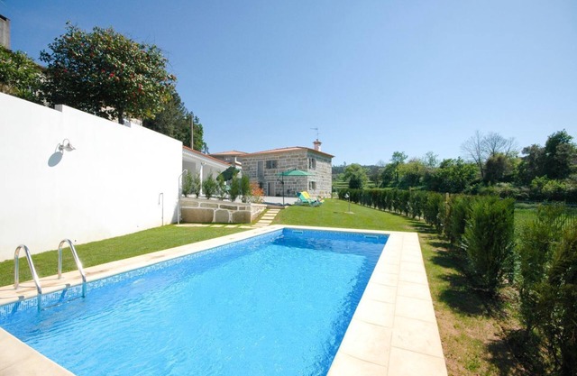 Villa Anabela - Drei Schlafzimmer Villa, Schläft 6