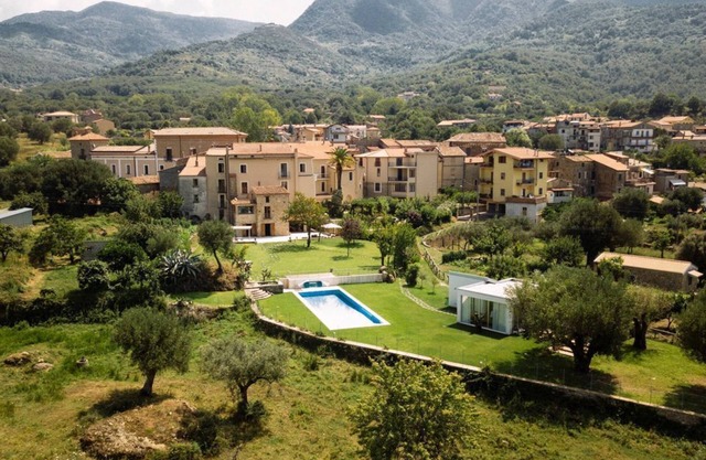 Villa Angelico - Sechs Schlafzimmer Villa, Schläft 12
