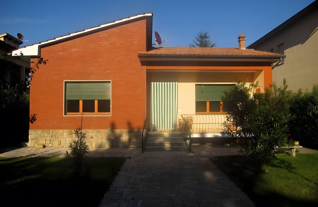 Villa 'Anni '50' mit privatem Garten und WLAN