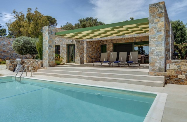 Villa Aryballos - Drei Schlafzimmer Villa, Schläft 6