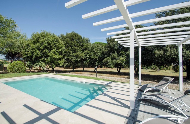 Villa Asia 2-bedroom villa with swimming pool and AC Trasimeno Lake