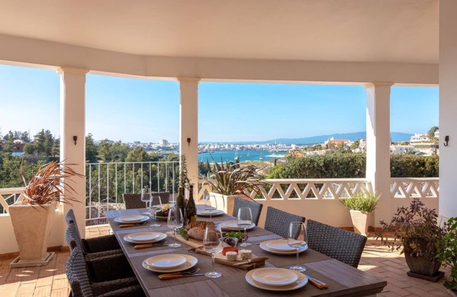 Villa Atlantic Blue, Luxus mit Meerblick