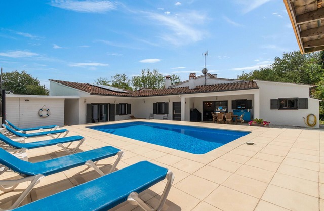 Villa "Aurora" mit Pool, Garten, Terrassen und Wi-Fi