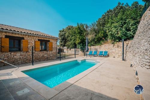 Villa avec piscine privée et jardin en Ardèche