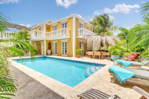 Villa Aventura