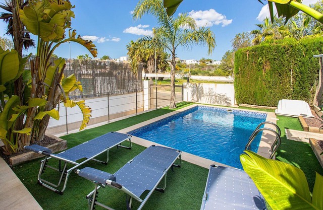 Villa Azur luxury and serenity near golf courses and beach