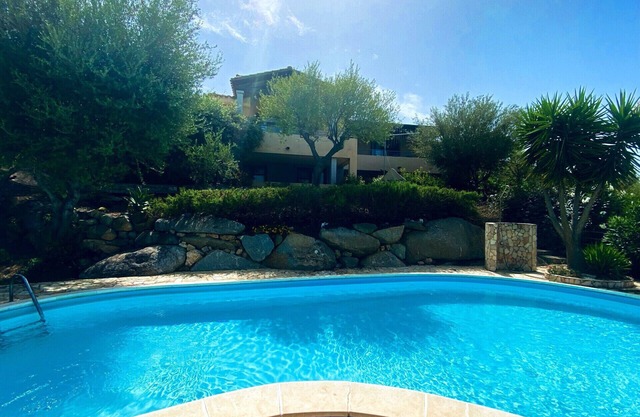 Gorgeous villa, breathtaking sea views, private pool, wifi and air-conditioning.