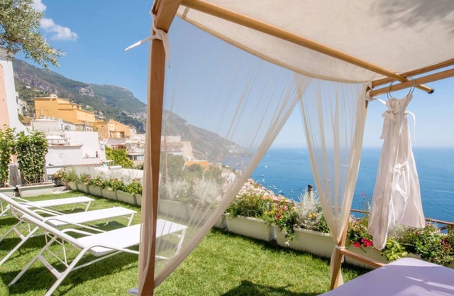 Exklusive Villa in Positano mit Whirlpool im Freien, atemberaubender Aussicht, 1 km vom Strand entfernt