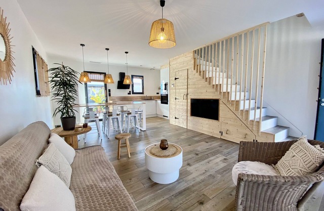 Villa Bambou, Jolie Maison Neuve à 10 Minutes à Pied de la Plage