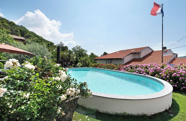 Villa "Barcollo House - Piscina nel Verde" mit Meerblick, Pool und WLAN