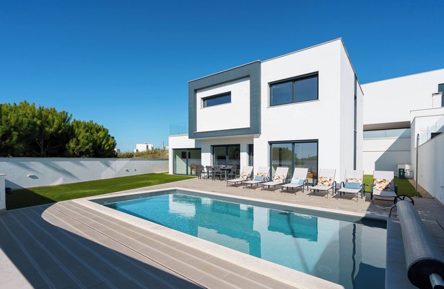 Villa Beach & Friends with ocean view