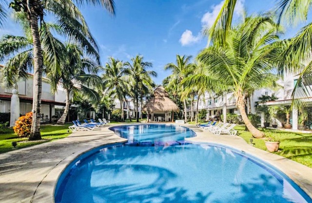 VILLA BELLA 3BR WIFI Bikes Beach Access