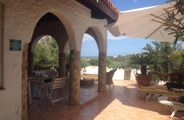 Villa "Bella Vista" mit Meerblick, Garten & WLAN