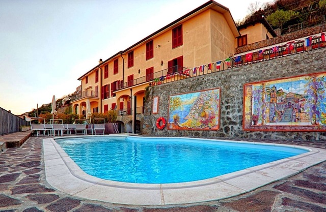 Panorama-Villa in der Nähe von Ravello, privater Pool, Garten und herrliche Aussicht, Parkplatz