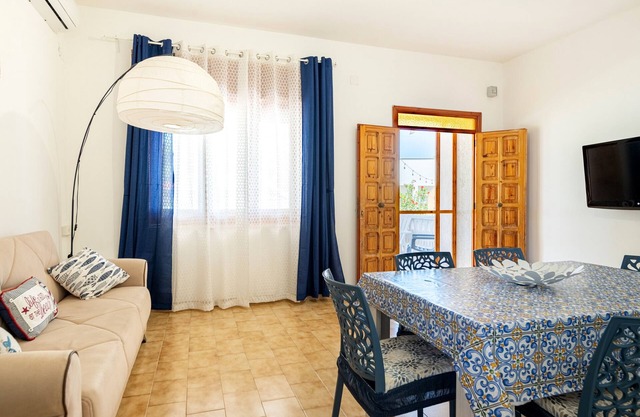 Villa 'Bianca' mit privater Terrasse und Balkon