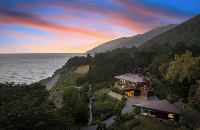 Villa Big Sur Coast Luxury Get-Away That Sleeps 10+ W/ Gym, Poker Room & More