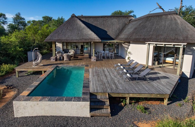 Villa Blaaskans, Luxusvilla mit Pool im Wildreservat bei Krüger-Park
