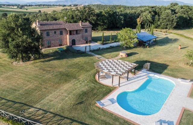 Villa 'Boschi Salviati' mit privatem Pool, Whirpool, WLAN und Klimaanlage