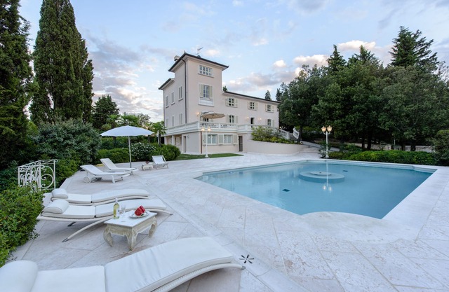 Botinaccio Villa mit Schwimmbad