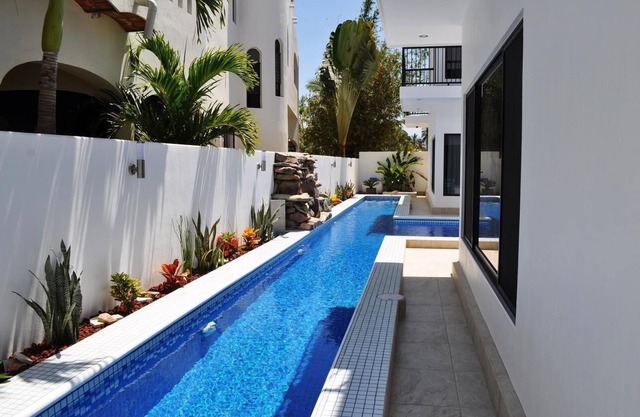 Die VILLA BOZENNA ist ein verstecktes Paradies in der Wohngegend von Rincon de Guyabitos