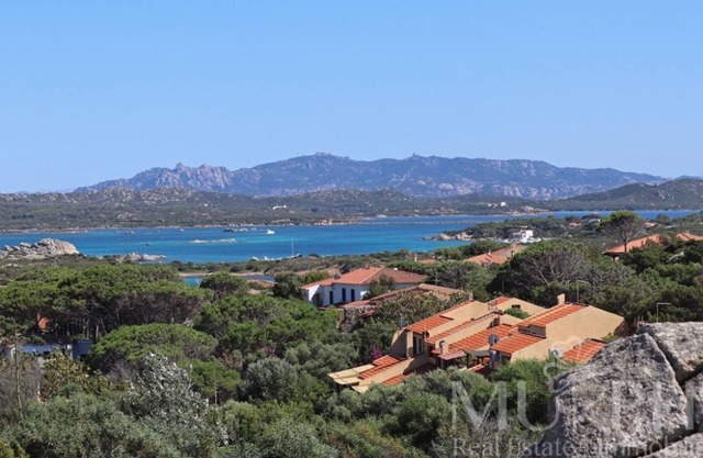 Villa Brulia - Terraced villa with garden and sea view - La Maddalena