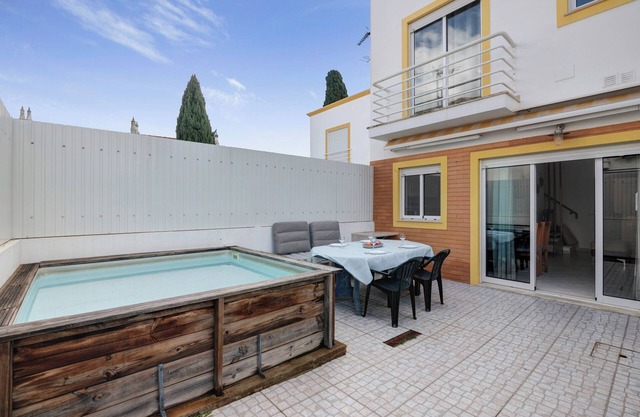 Villa 'Cacela Mar' mit privatem Pool, privater Terrasse und Wi-Fi