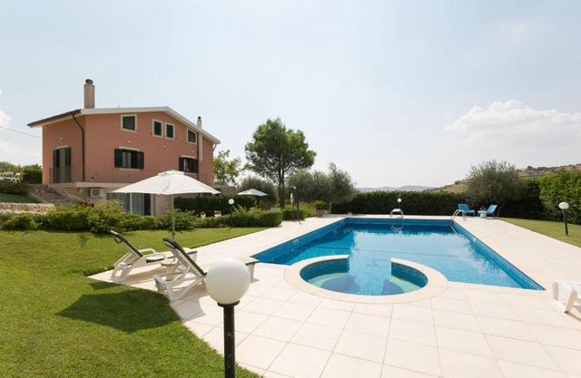 Villa Calaforno