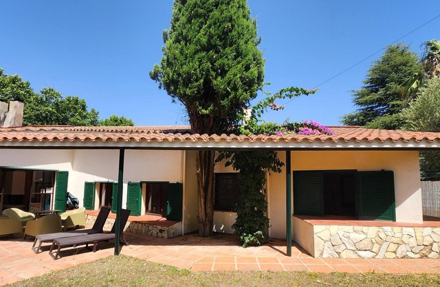 Villa Caldes de Malavella, 3 bedrooms, 6 persons