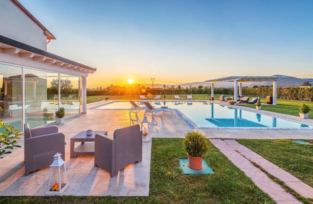 Villa Caliano - Private villa with swimming pool