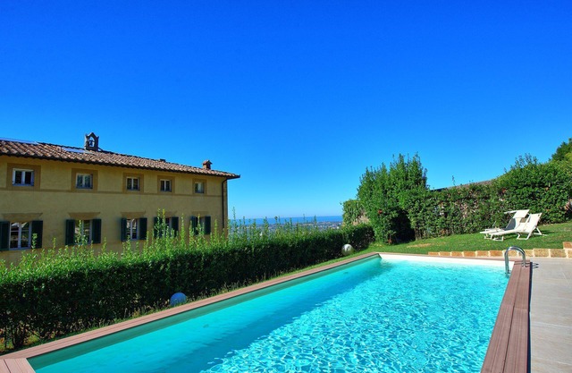 Villa Camaiore - Luxusvilla mit Pool in Versilia, Toskana