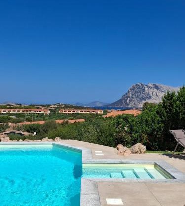 Villa Capo Coda Cavallo Baia Salinedda