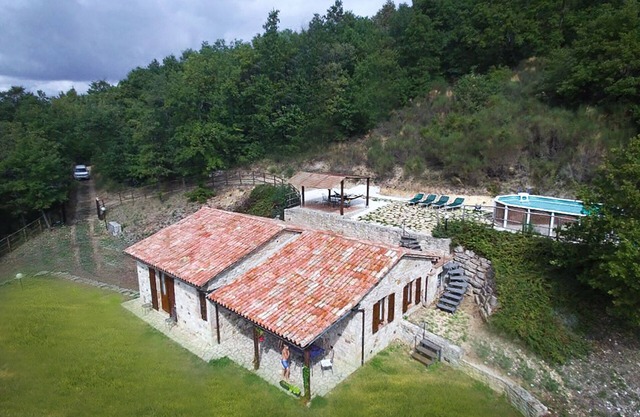 Villa Carina ist ein gemütliches Ferienhaus mit Pool für Ihren nächsten Urlaub in Umbrien