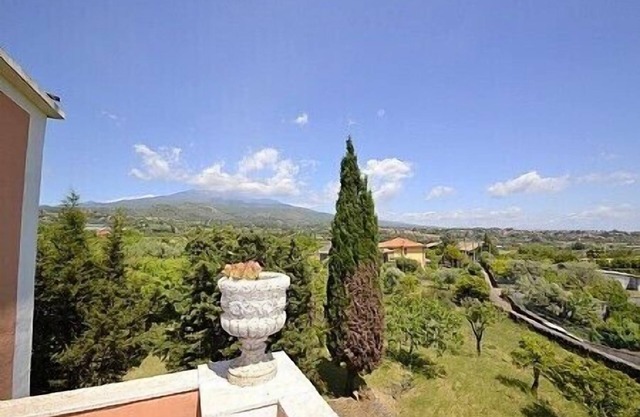 Villa Carlina C: Un apartamento característico y acogedor que forma parte de una antigua casa solariega.