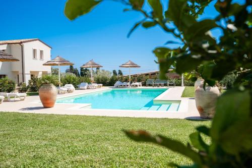 Villa CarmIano luxury bedrooms in Avola in the province of Syracuse with spa and swimming pool and wonderful seaview