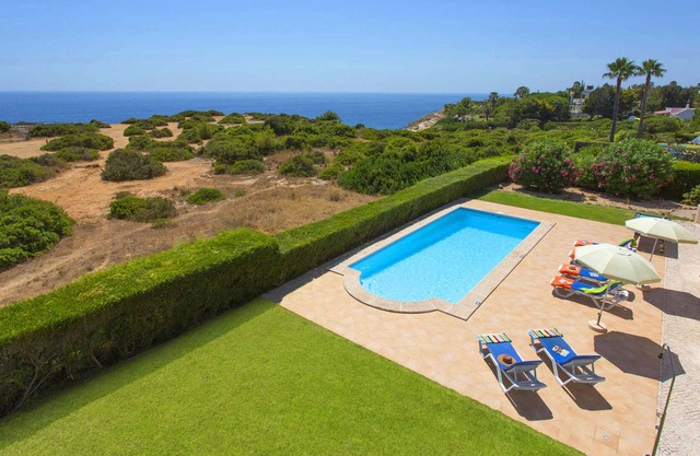 Villa Carvoeiro Pool Heating