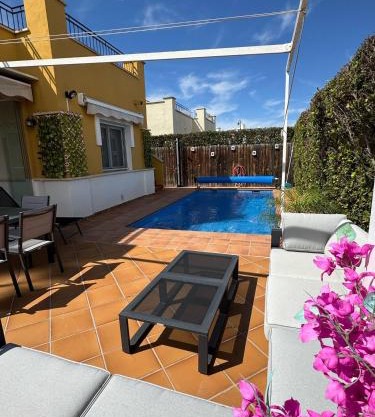 villa casa Aymlo