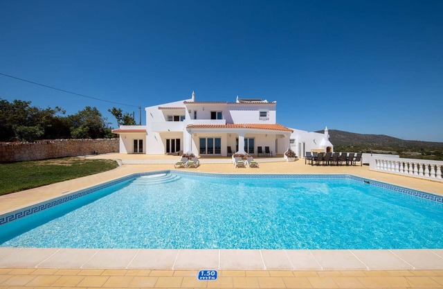 Villa Casa Colina - Algarve, Villa Casa Colina - Algarve - 7 Bedrooms, Private location