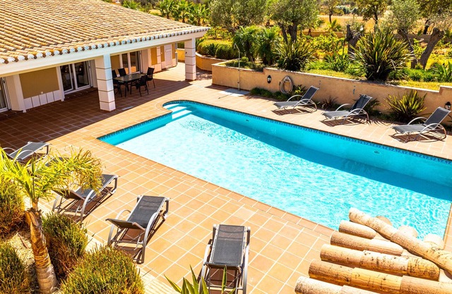 Villa "Casa da Horta" mit Bergblick, Pool, WLAN, Garten und Terrasse