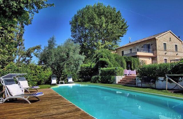 Villa "Casa della Musica" mit Gemeinschaftspool, Garten & WLAN