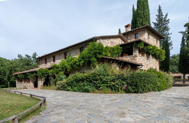 Haustierfreundliche Villa Casa Padronale Il Casotto mit Bergblick, Pool und WLAN