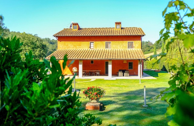 Villa Casa Rossa by Fantasia Villas
