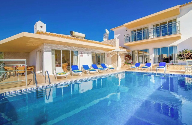 Villa Casa Sol - Vier Schlafzimmer Villa, Schläft 8