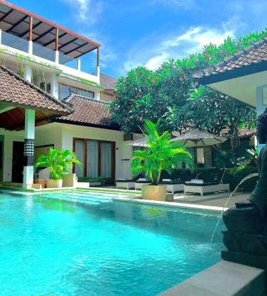 Villa Casablanca Surf Keramas