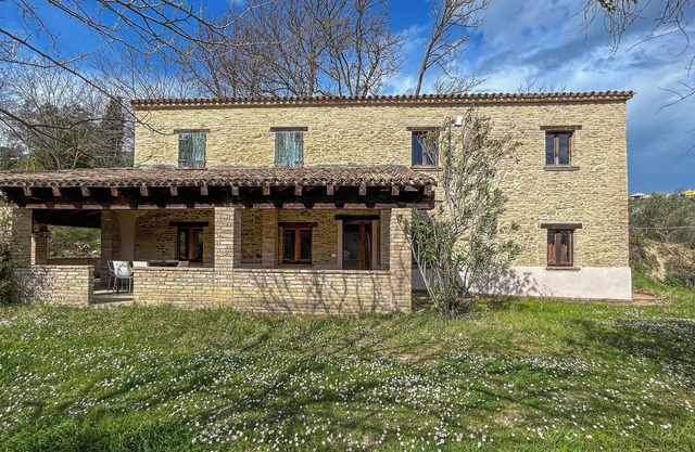Villa 'Casale Mauri' mit Meerblick, privater Terrasse und WLAN