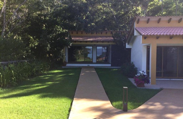 Villa Casteletes House 1