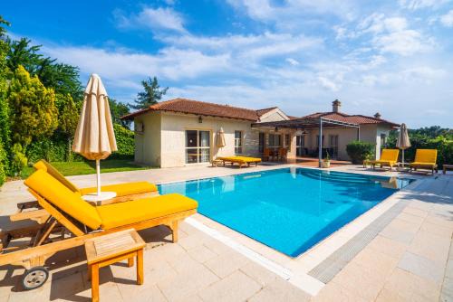 Villa Cedrus