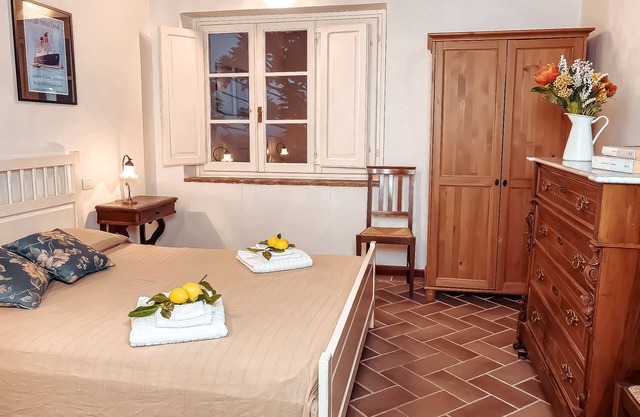 Villa Cenami on hilltop - Astra apartment - big POOL with view near by seaside