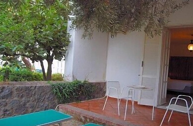 Villa Chiaretta A: Ein geräumiges Studio auf einer Etage auf einem Hügel.